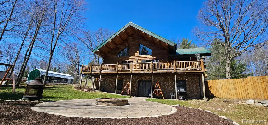 6135 E Ridge Avenue, Fountain, MI 49410 - #2