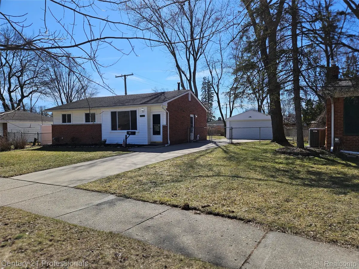22023 W Brandon Street, Farmington Hills, MI 48336 - #1