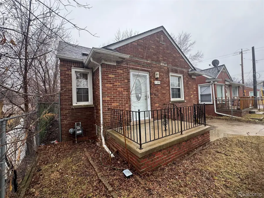 15210 Rossini Drive, Detroit, MI 48205 - #2