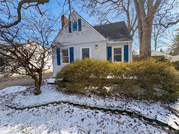 1824 E Hudson Avenue, RoyalOak, MI 48067