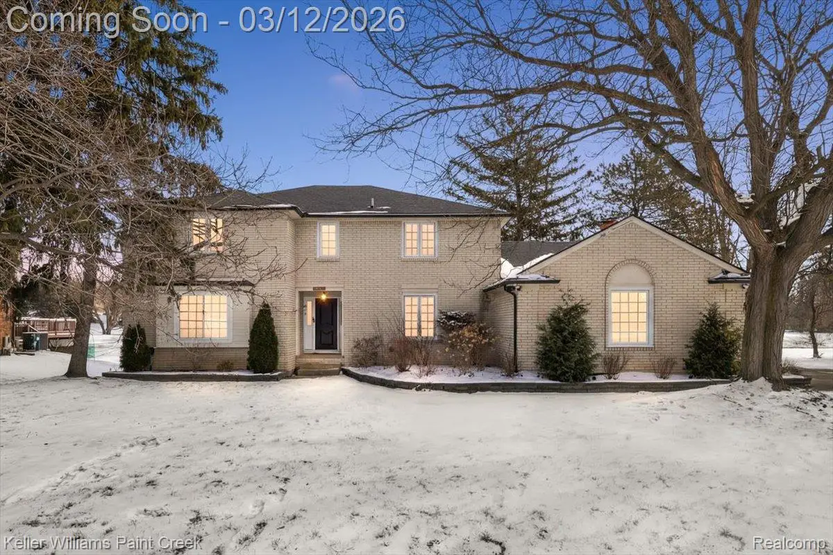 1824 N Adams Road, Rochester Hills, MI 48306 - #1
