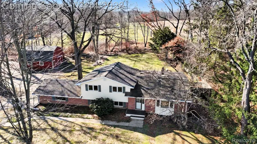 8841 Clark Road, Clarkston, MI 48346 - #3