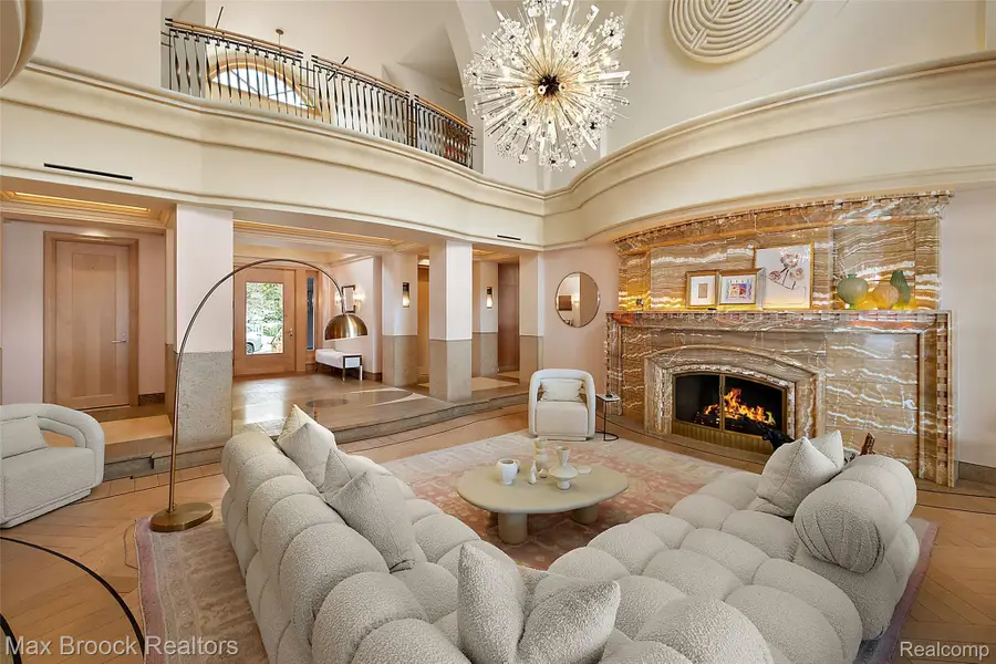 4740 Dow Ridge Road, Orchard Lake Village, MI 48324 - #3