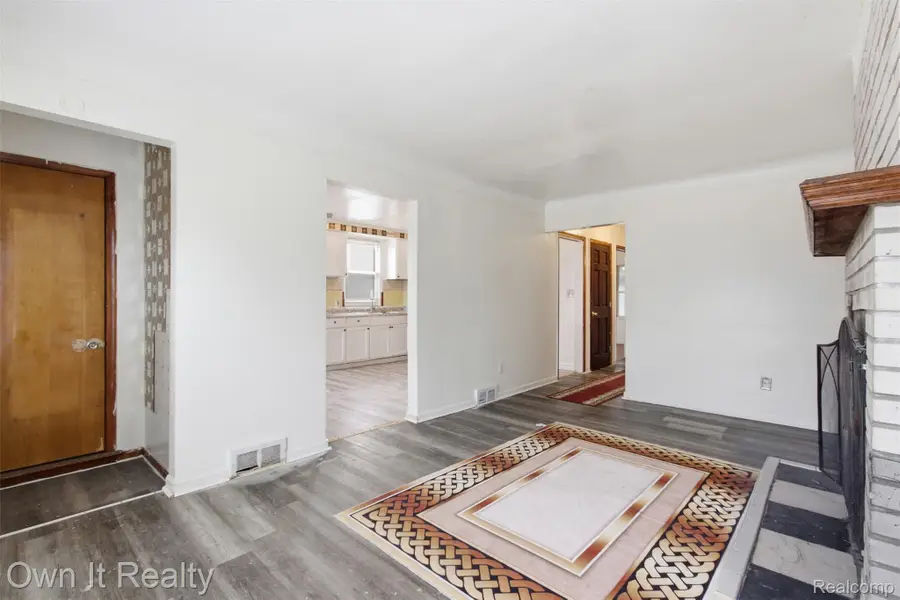 8827 Littlefield Street, Detroit, MI 48228 - #3