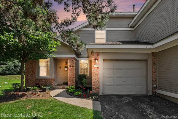 6617 Chimney Sweep, WestBloomfield, MI 48322