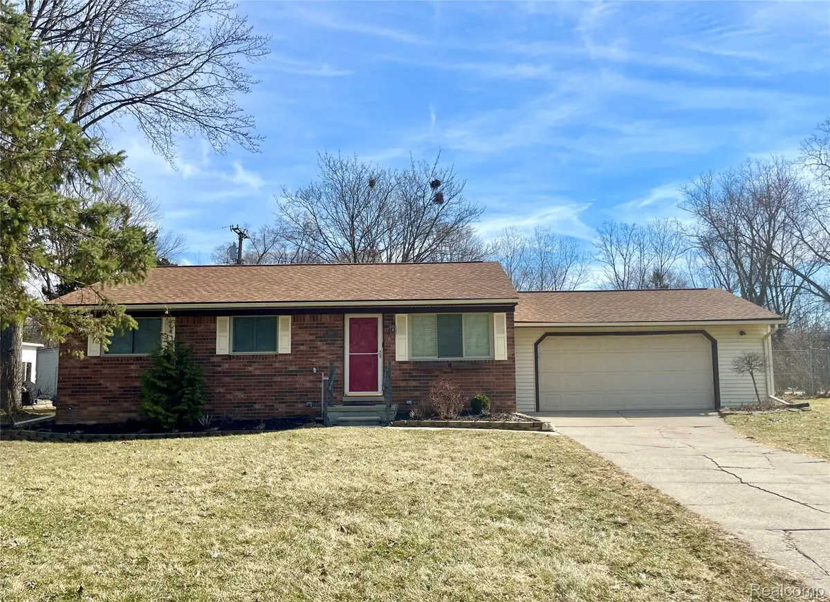 19464 Parkville Street, Livonia, MI 48152 - #1