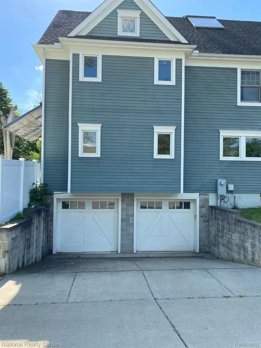 1588 Bennaville Avenue, Birmingham, MI 48009 - #3