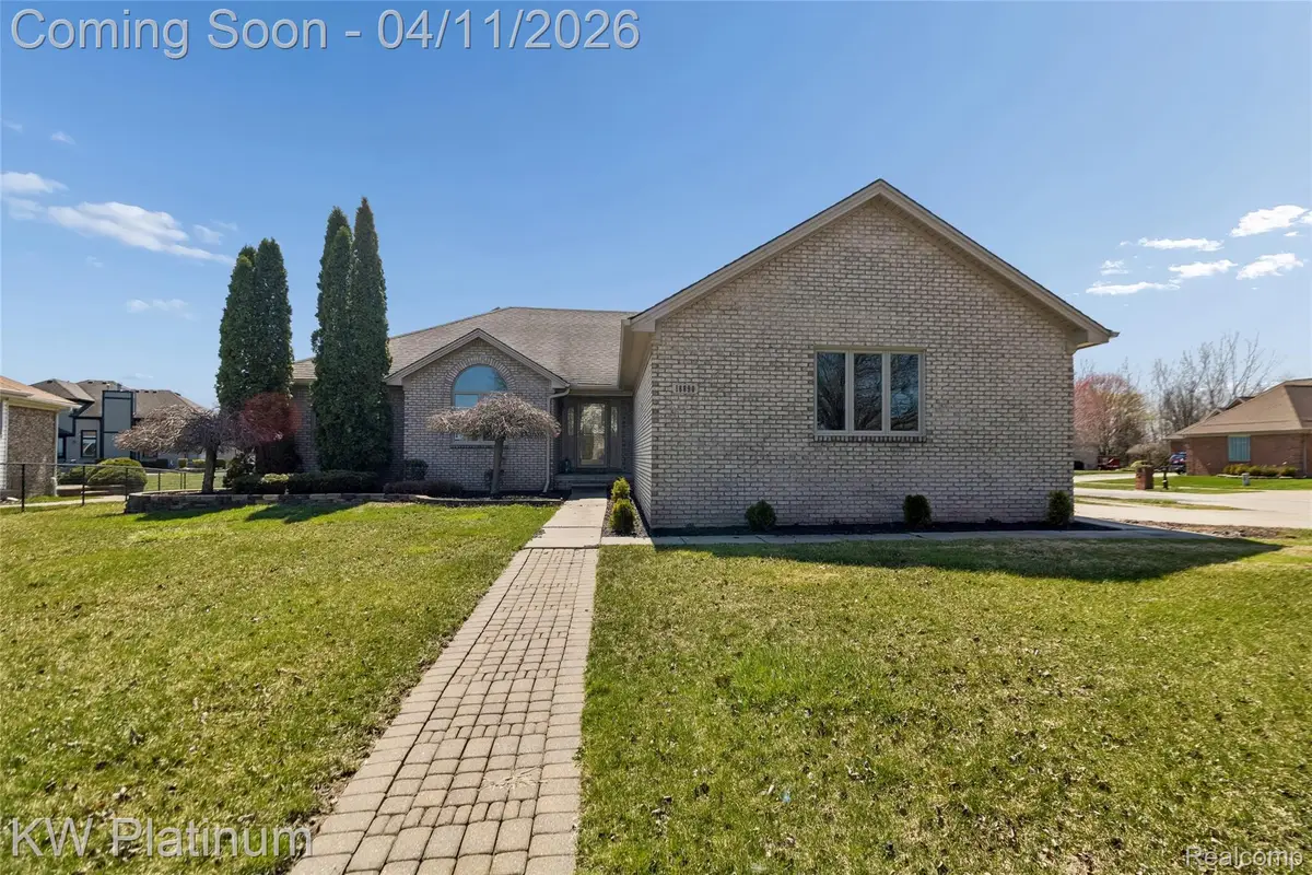 18890 Plantation Drive, Macomb, MI 48044 - #1