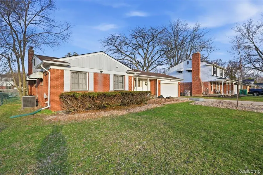 21 Edison Avenue, Ypsilanti, MI 48197 - #2