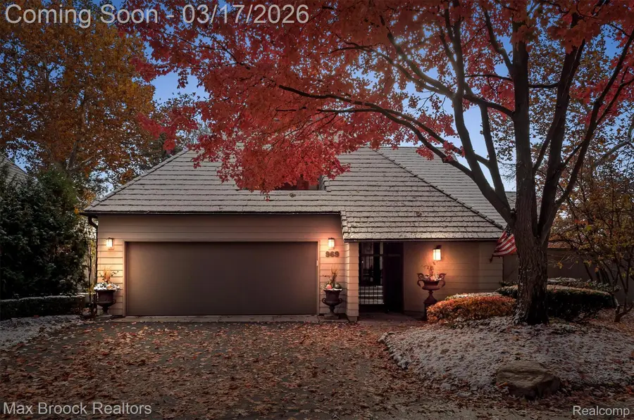 969 Bloomfield Woods, Bloomfield Hills, MI 48304 - #2