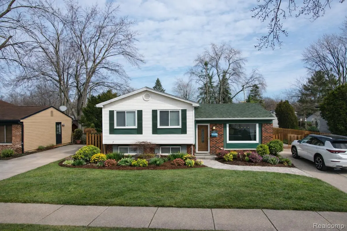 15777 Harrison, Romulus, MI 48174 - #1
