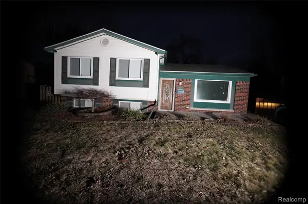 15777 Harrison, Romulus, MI 48174