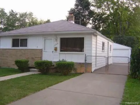 4932 Pelham Street, DearbornHeights, MI 48125