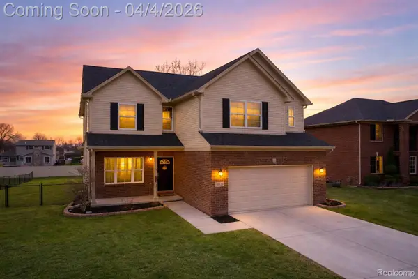 30529 Bradbury Drive, FlatRock, MI 48134