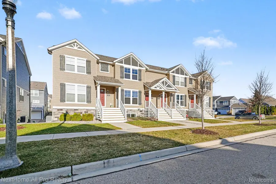 3827 Zaharas Lane #26, Okemos, MI 48864 - #3