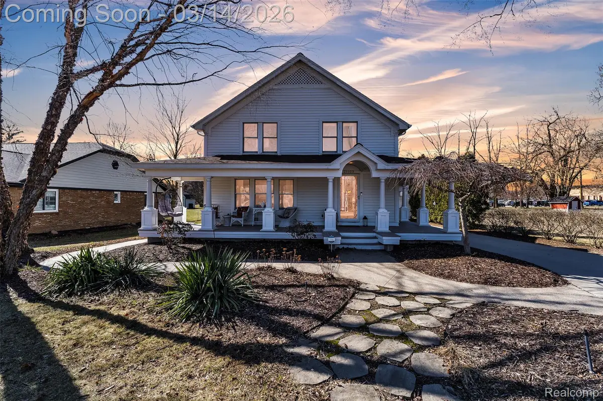 21109 Gill Road, Farmington, MI 48335 - #1