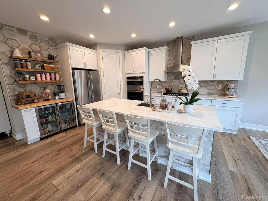 154 Mulberry Lane, Rochester Hills, MI 48309 - #3