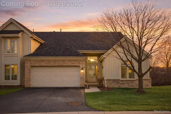 36567 Martel Court, FarmingtonHills, MI 48335