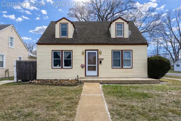 5763 N Silvery Lane, DearbornHeights, MI 48127