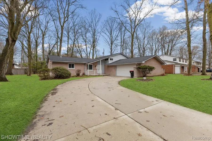 20204 Beechaven Street, Southfield, MI 48076 - #3