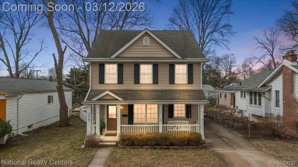 2941 Robina Avenue, Berkley, MI 48072