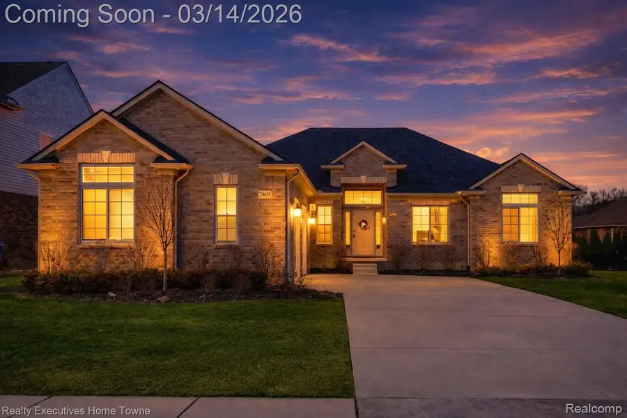 24655 Brookshire Drive, Macomb, MI 48042 - #3
