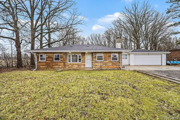 4267 Torrey Road, Flint, MI 48507