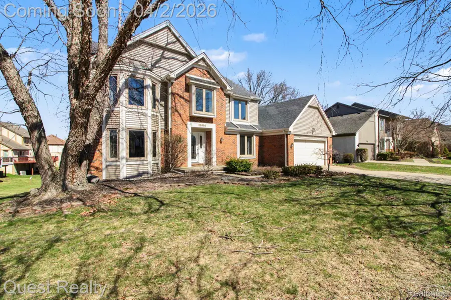 38590 Lowell Drive, Farmington, MI 48331 - #3