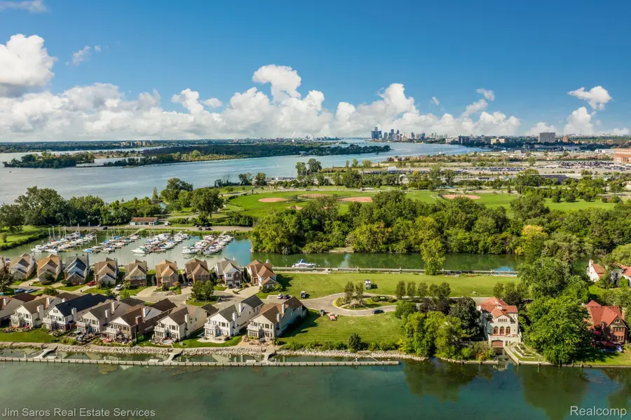 285 Keelson Drive Drive, Detroit, MI 48215 - #3