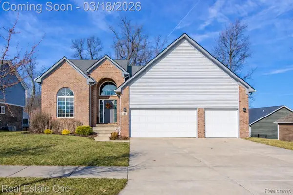 707 6th Street, Fenton, MI 48430