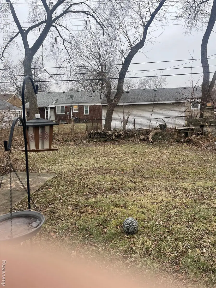 8109 Beaverland, Redford, MI 48239 - #3