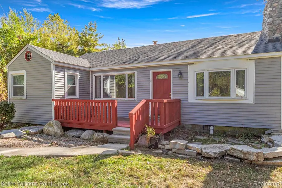 23608 Glenwood Street, Clinton Township, MI 48035 - #3
