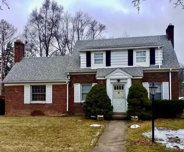 17228 Dorset Avenue, Southfield, MI 48075