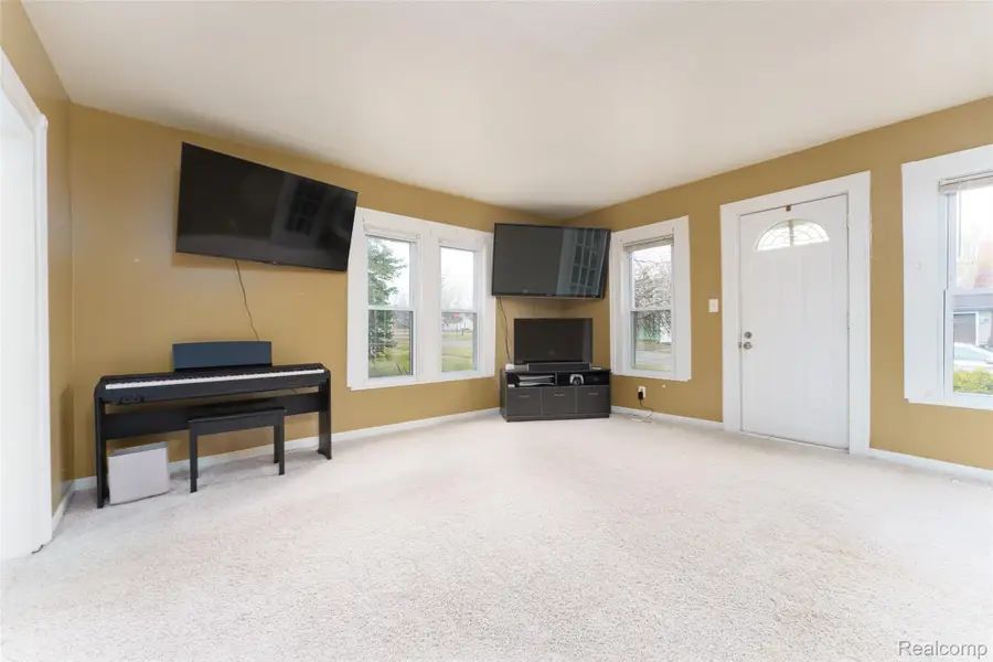 407 S Cedar Street, Williamston, MI 48895 - #3