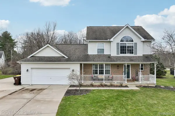 2570 Castle Rock Court, Howell, MI 48843