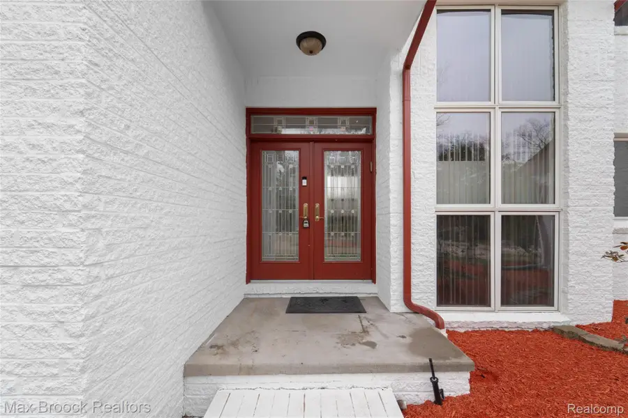 23775 Riverview Drive, Southfield, MI 48034 - #2