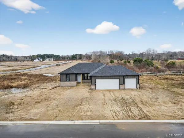 2401 Mcclellan Boulevard, Davison, MI 48423