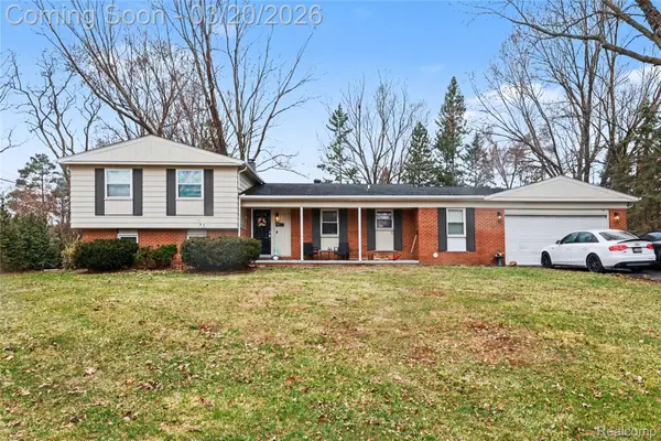 1141 Winchcombe Drive, BloomfieldHills, MI 48304