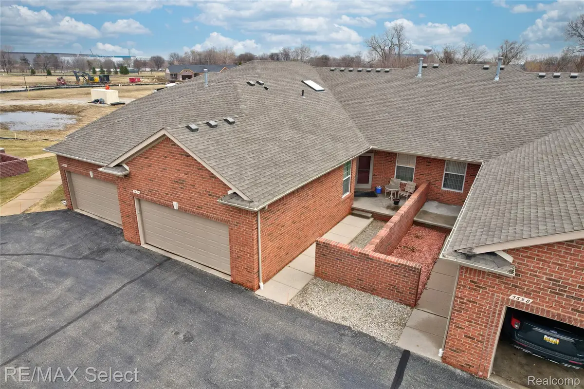 5664 Murphy Court, Warren, MI 48092 - #1