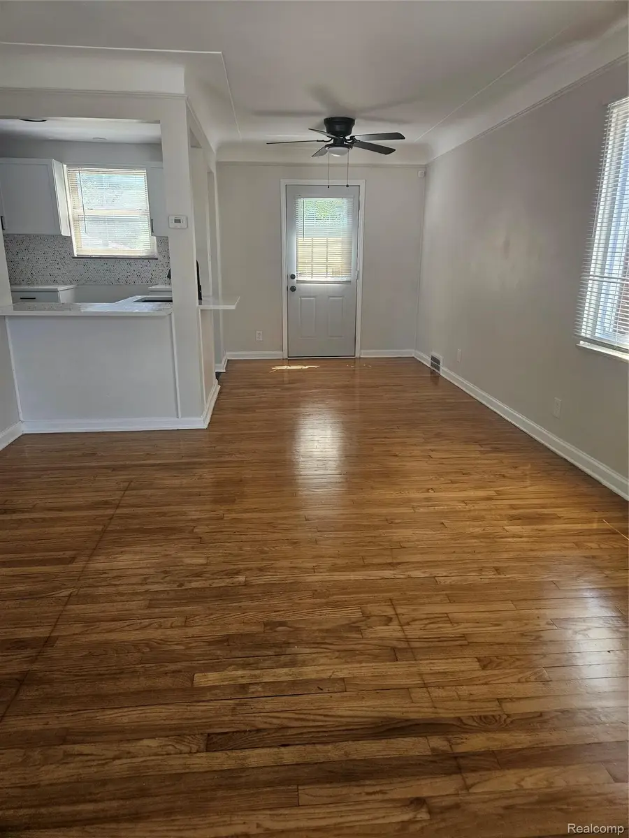 17410 Sorrento Street Street, Detroit, MI 48235 - #2