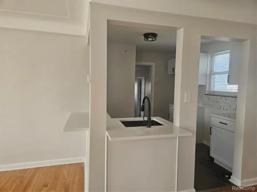 17410 Sorrento Street Street, Detroit, MI 48235 - #3