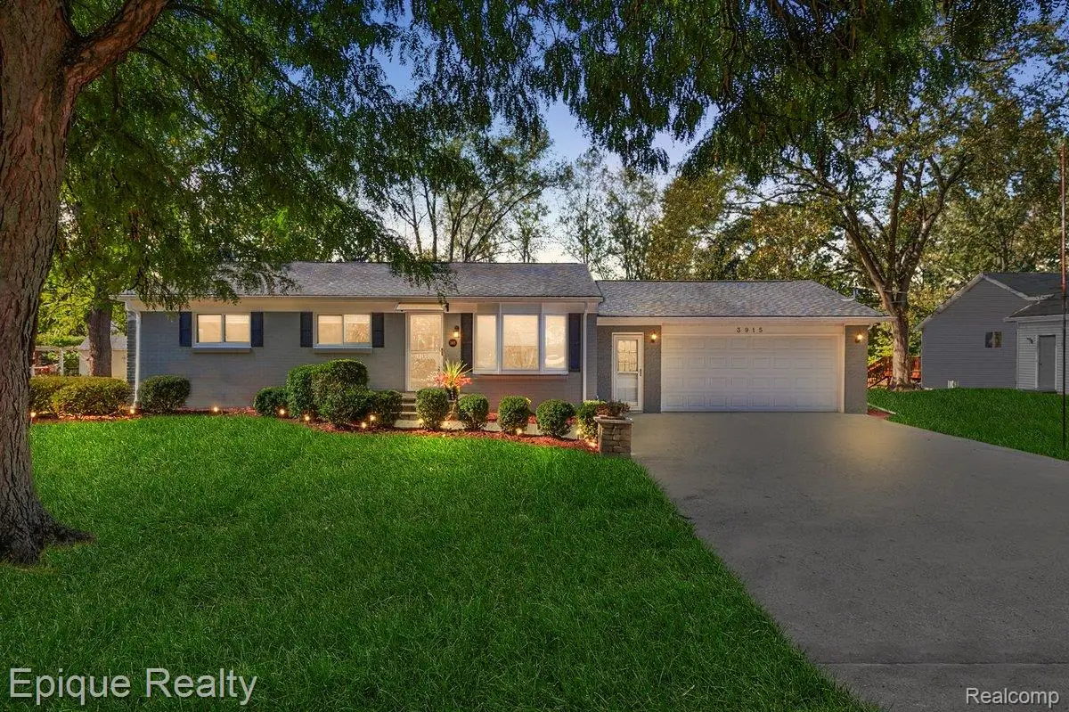 3915 Jennings Drive, Troy, MI 48083 - #1