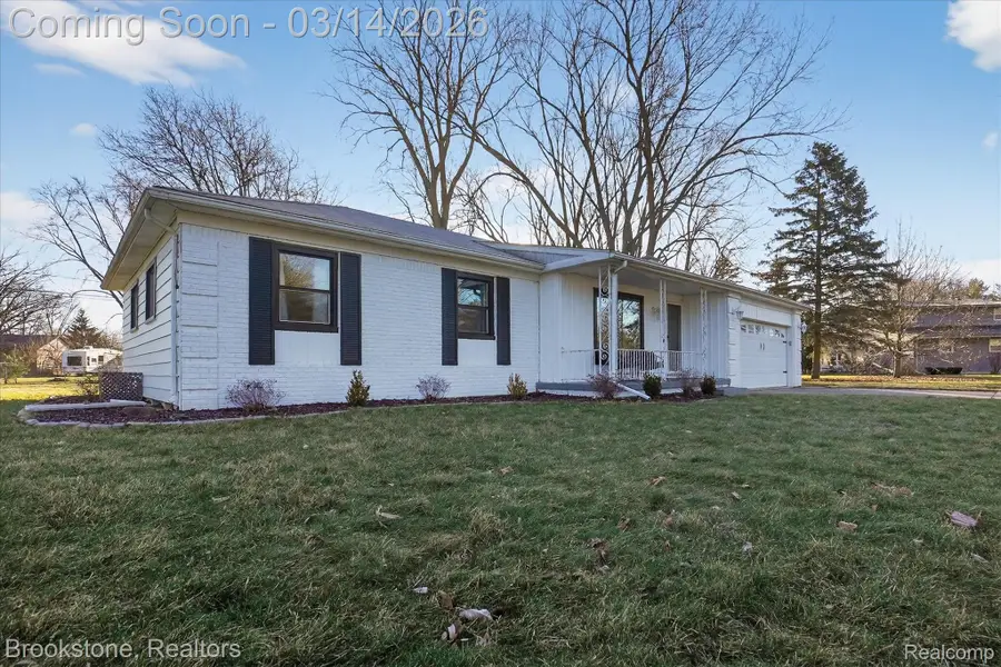 6227 Mckenzie Drive, Flint, MI 48507 - #3