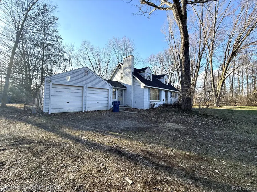5825 N Lotz Road, Canton, MI 48187 - #3