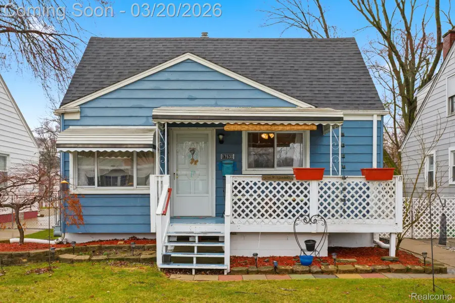 17630 Brady, Redford, MI 48240 - #3