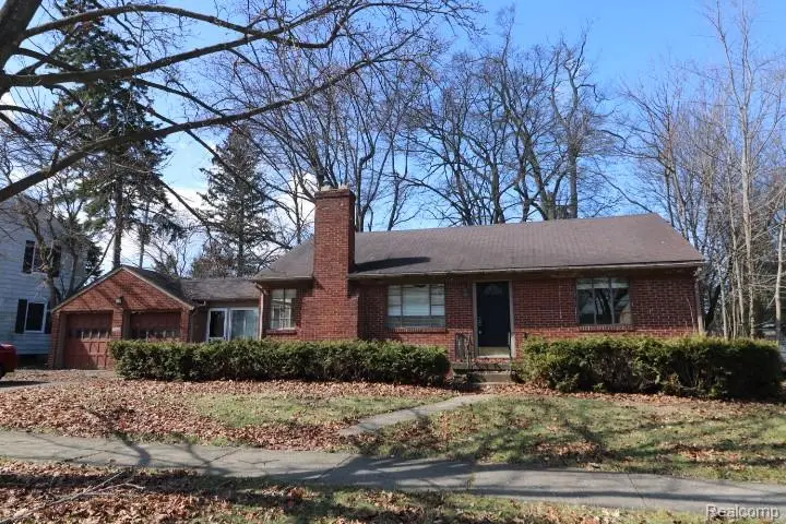 420 S Lynch Street, Flint, MI 48503 - #1