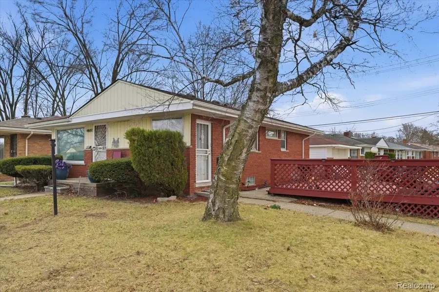 19947 Woodbine Street, Detroit, MI 48219 - #2