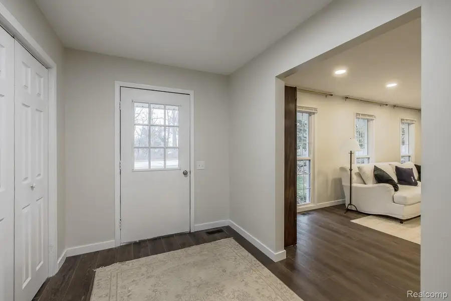 775 Basswood Drive, Rochester Hills, MI 48309 - #2