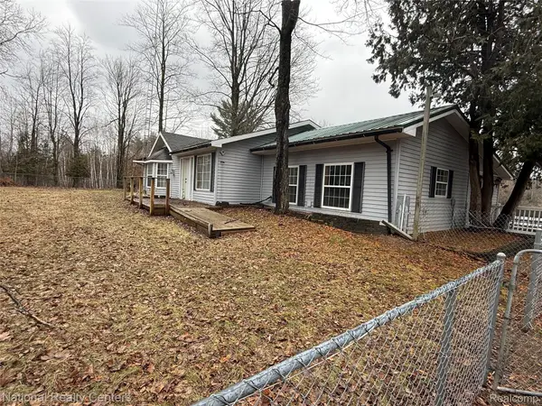 269 W M-61, Gladwin, MI 48624