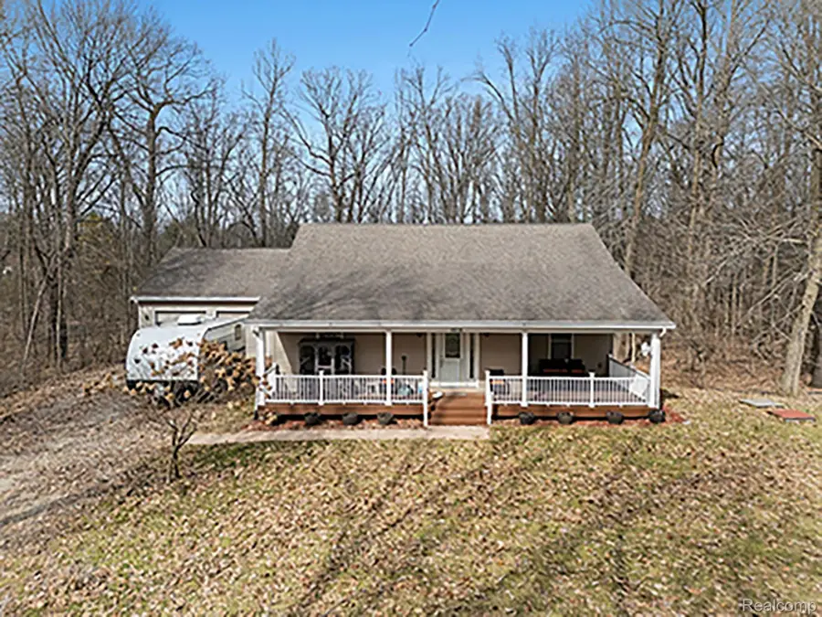 11202 Bach Lane, Byron, MI 48418 - #2